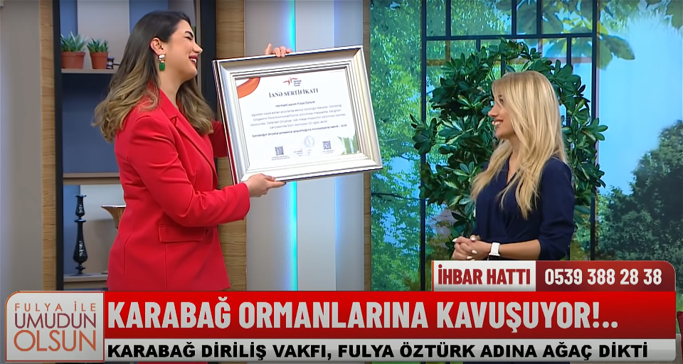Qarabağ Dirçəliş Fondu Fulya Öztürkə "İanə sertifikatı" təqdim edib - VİDEO