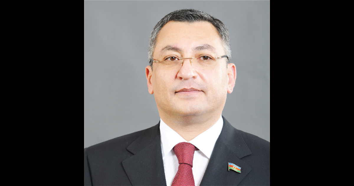 Rövşən Rzayev