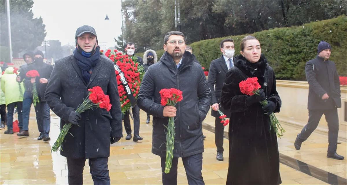 The employees of the Karabakh Revival Fund visited the Martyrs' Alley - PHOTO